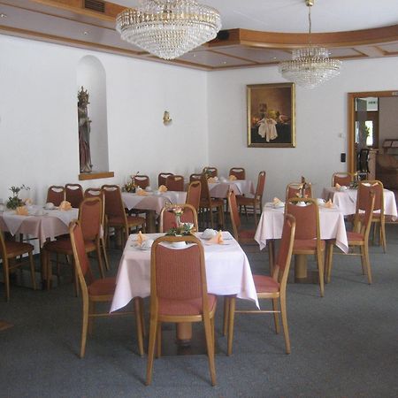 Hotel-Gasthof Maisberger Neufahrn bei Freising Buitenkant foto