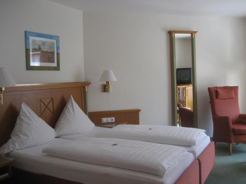 Hotel-Gasthof Maisberger Neufahrn bei Freising Kamer foto
