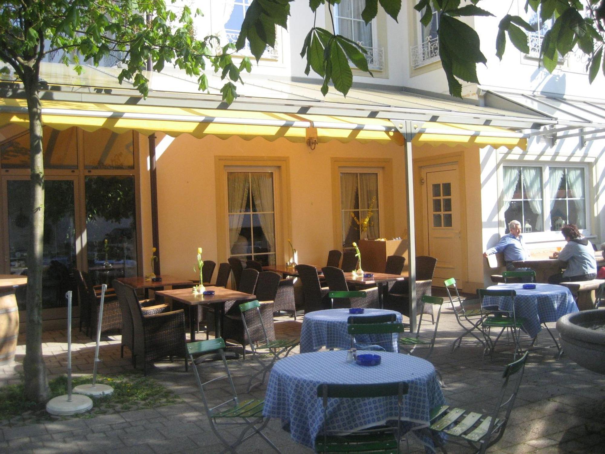 Hotel-Gasthof Maisberger Neufahrn bei Freising Buitenkant foto